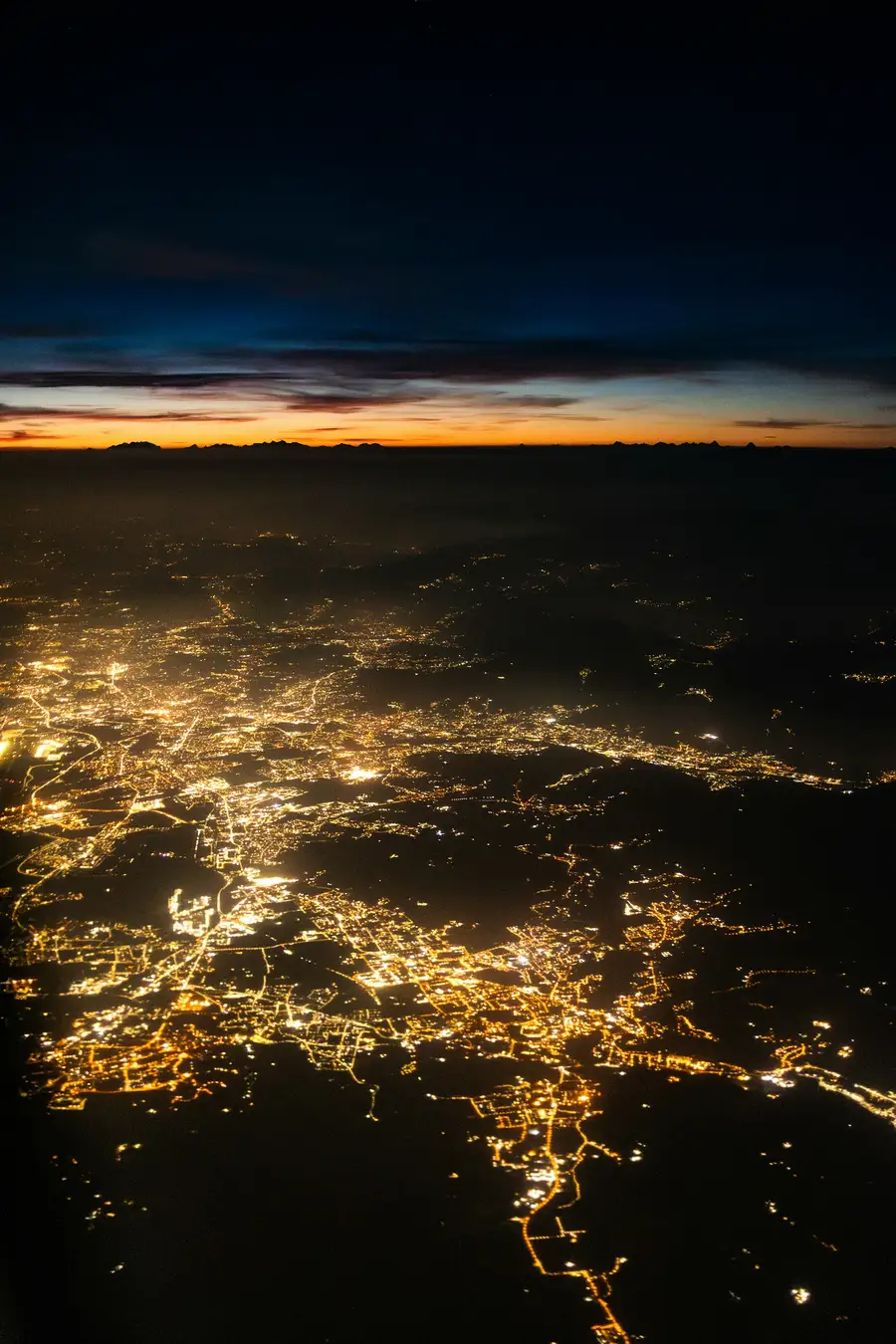 Vue panoramique depuis un avion en vol